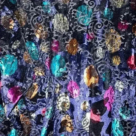 Velvet burnout long sleeve top Andrea Lieu black with purple teal pink dots - Picture 4 of 6